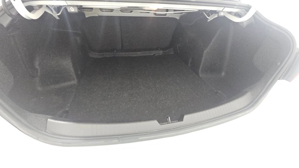 Used 2021 Chevrolet Malibu LS w/ Driver Confidence Package II image 11