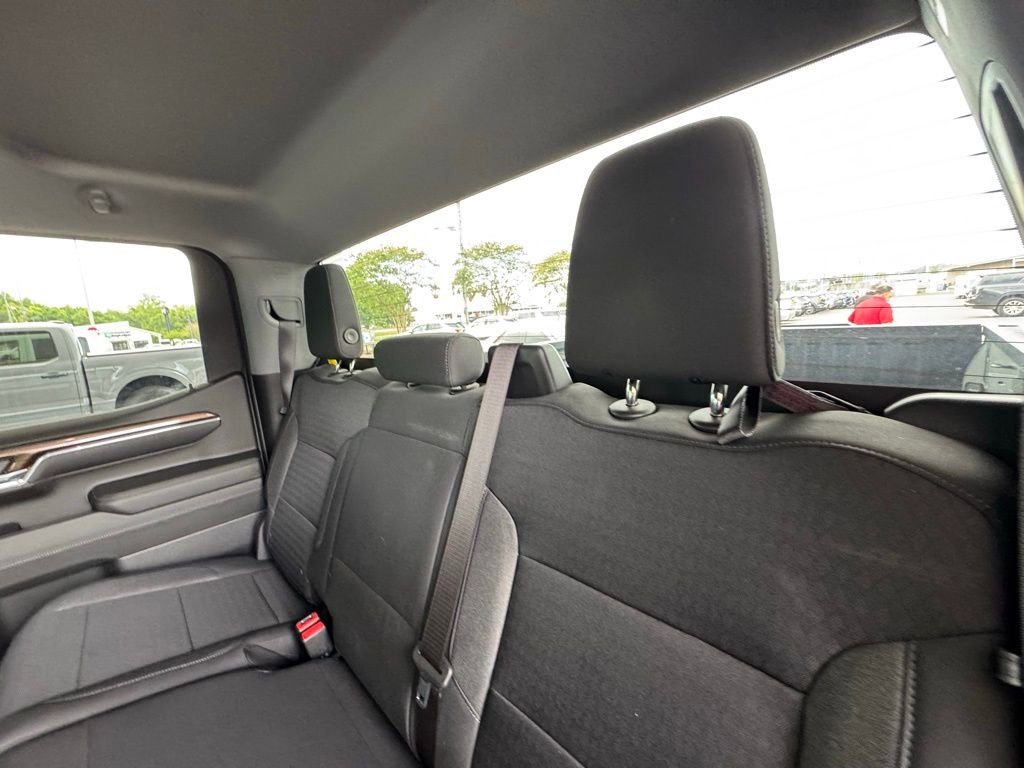 Used 2023 Chevrolet Silverado 1500 LT w/ Z71 Off-Road Package image 21