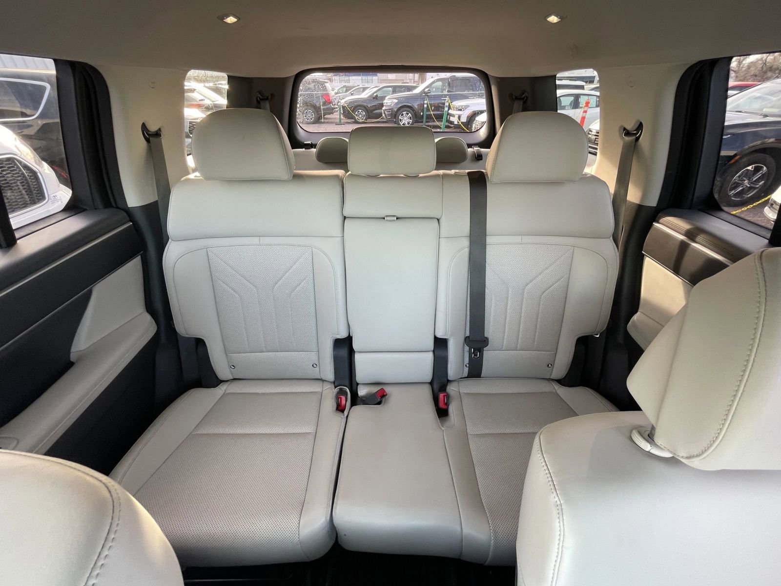 Used 2025 Hyundai Santa Fe SEL image 41