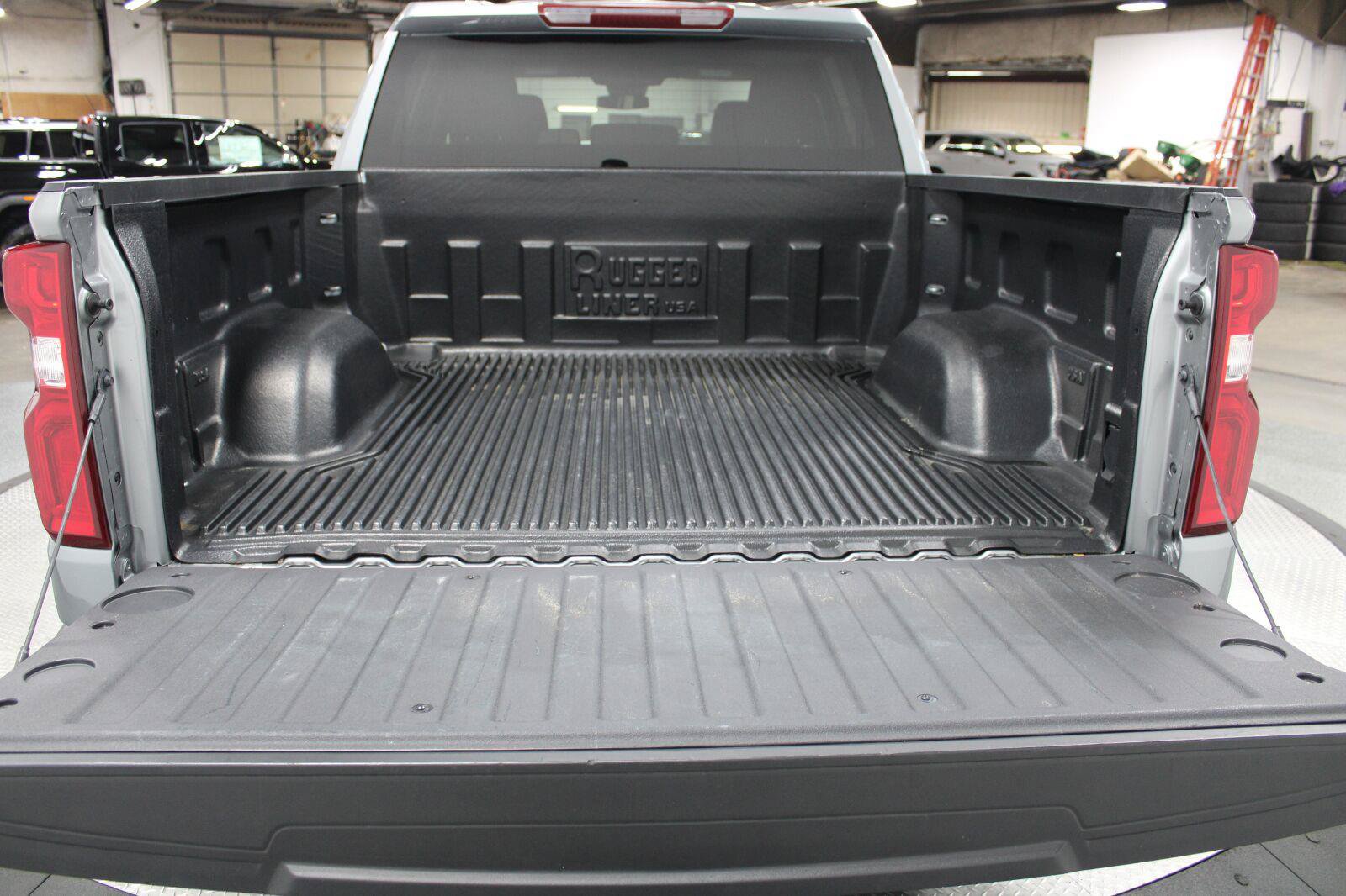 Used 2026 Chevrolet Silverado 1500 RST AWD/4WD image 23