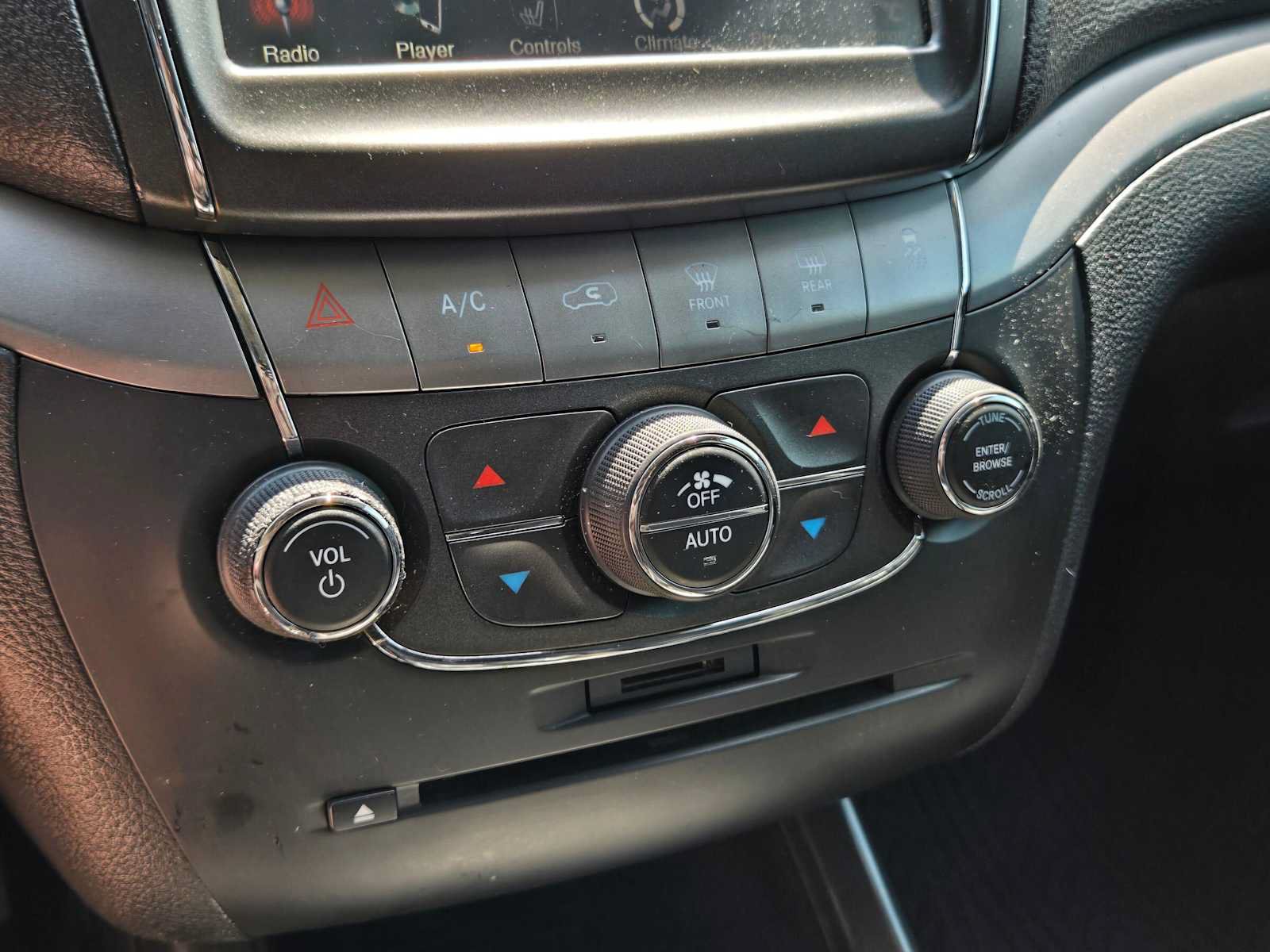 Used 2016 Dodge Journey Crossroad w/ Popular Equipment Group FWD image 27