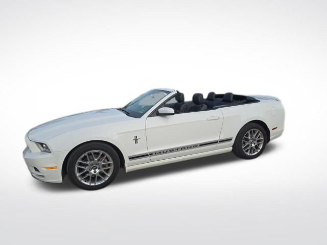 Used 2013 Ford Mustang Premium RWD image 15