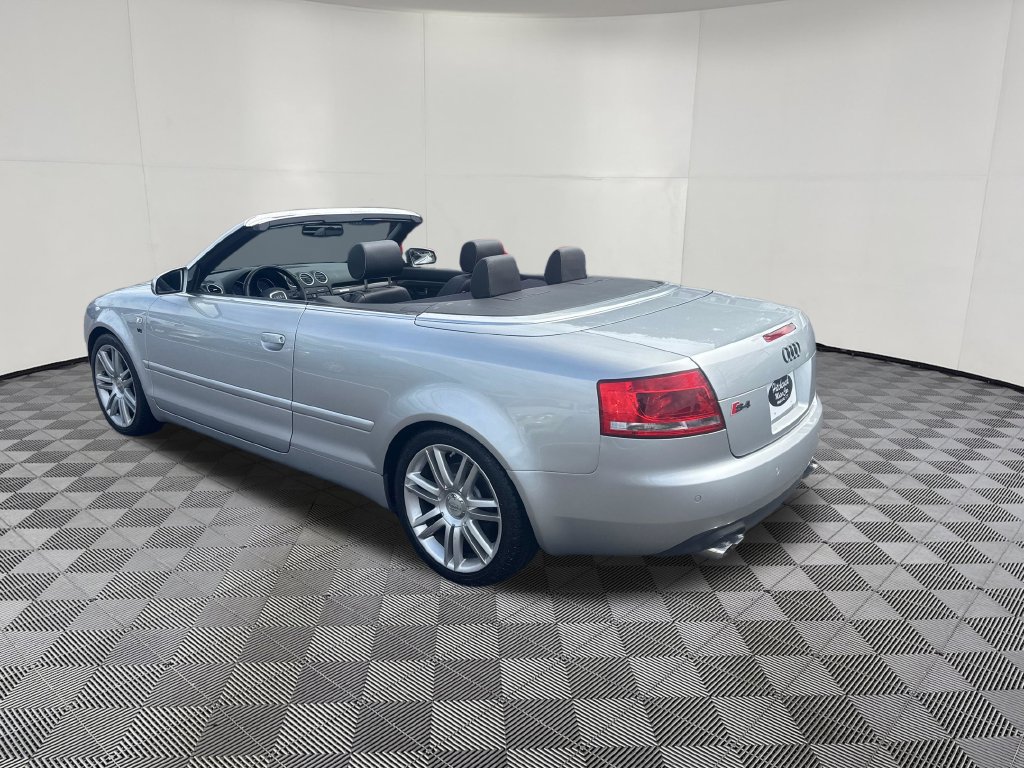 Used 2007 Audi S4 Cabriolet AWD/4WD image 4