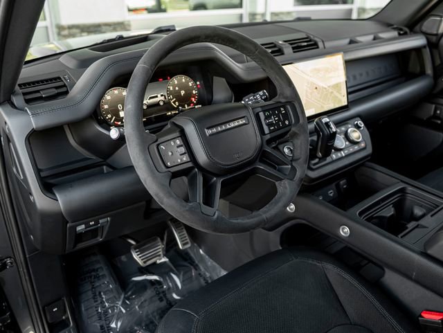 Used 2024 Land Rover Defender 110 Carpathian Edition AWD/4WD image 17
