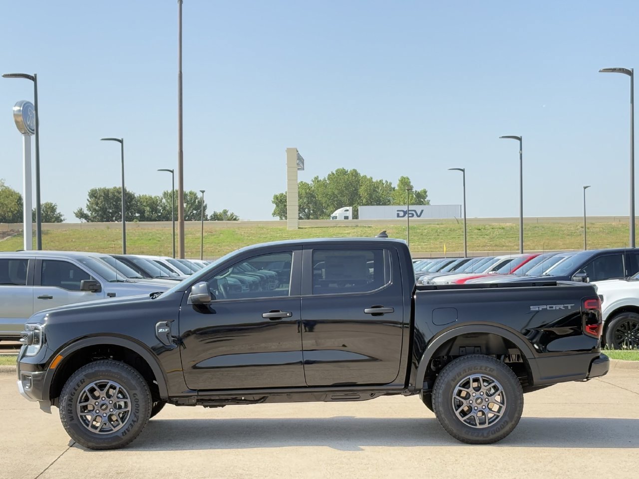 New 2026 Ford Ranger XLT w/ Equipment Group 301A High RWD image 3