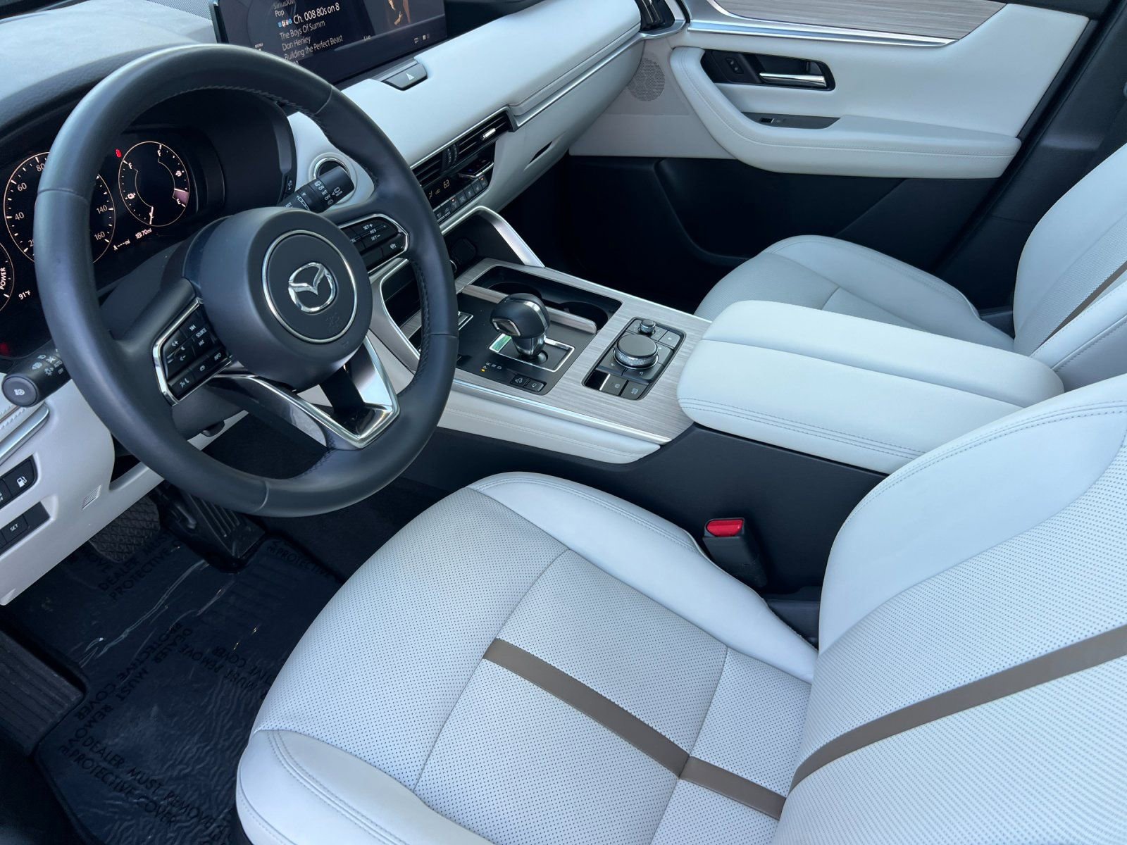 Used 2024 MAZDA CX-90 Plug-In Hybrid w/ Premium Plus image 10