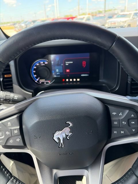 Used 2021 Ford Bronco Badlands AWD/4WD image 17