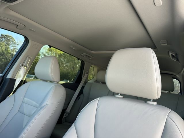 Certified 2025 Nissan Rogue SL w/ SL Premium Package AWD/4WD image 31