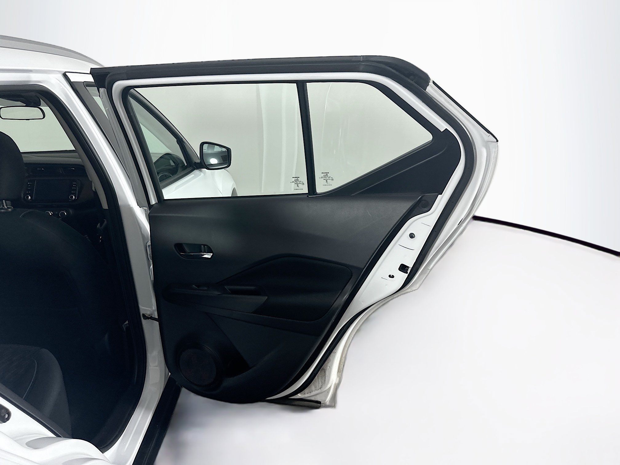 Used 2023 Nissan Kicks SV FWD image 26