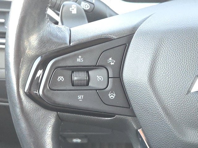 Used 2023 Chevrolet Bolt EUV Premier w/ Sun & Sound Package FWD image 36