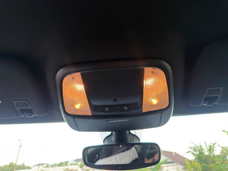 Used 2023 Dodge Durango SXT RWD image 18