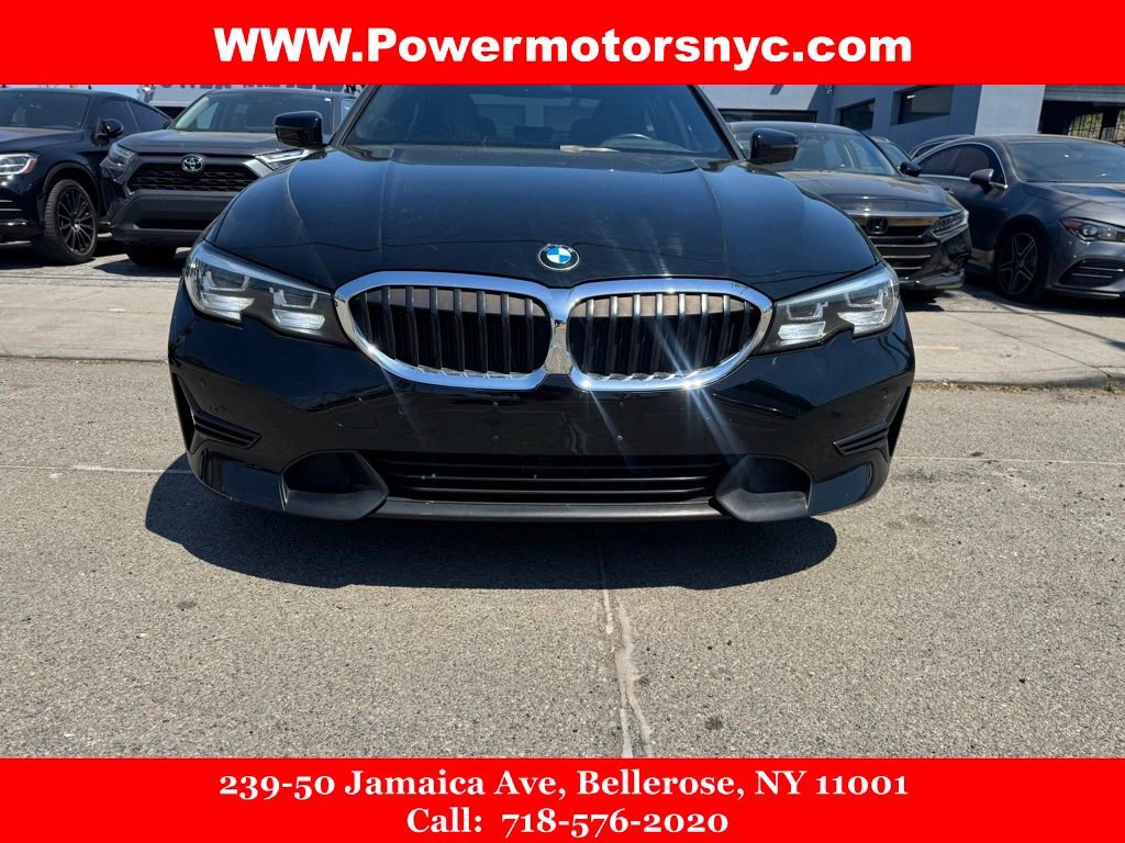 Used 2019 BMW 330i xDrive Sedan w/ Driving Assistance Package AWD/4WD image 6