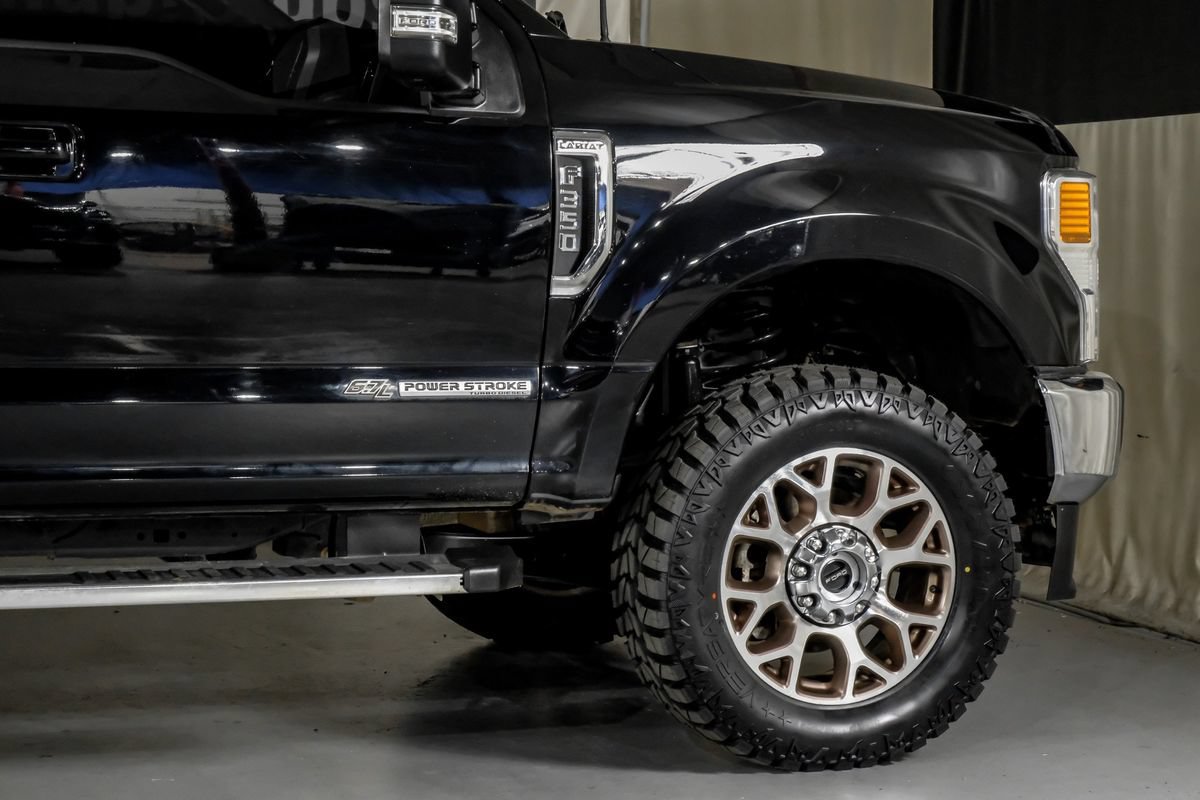 Used 2022 Ford F350 Lariat w/ Lariat Value Package AWD/4WD image 7