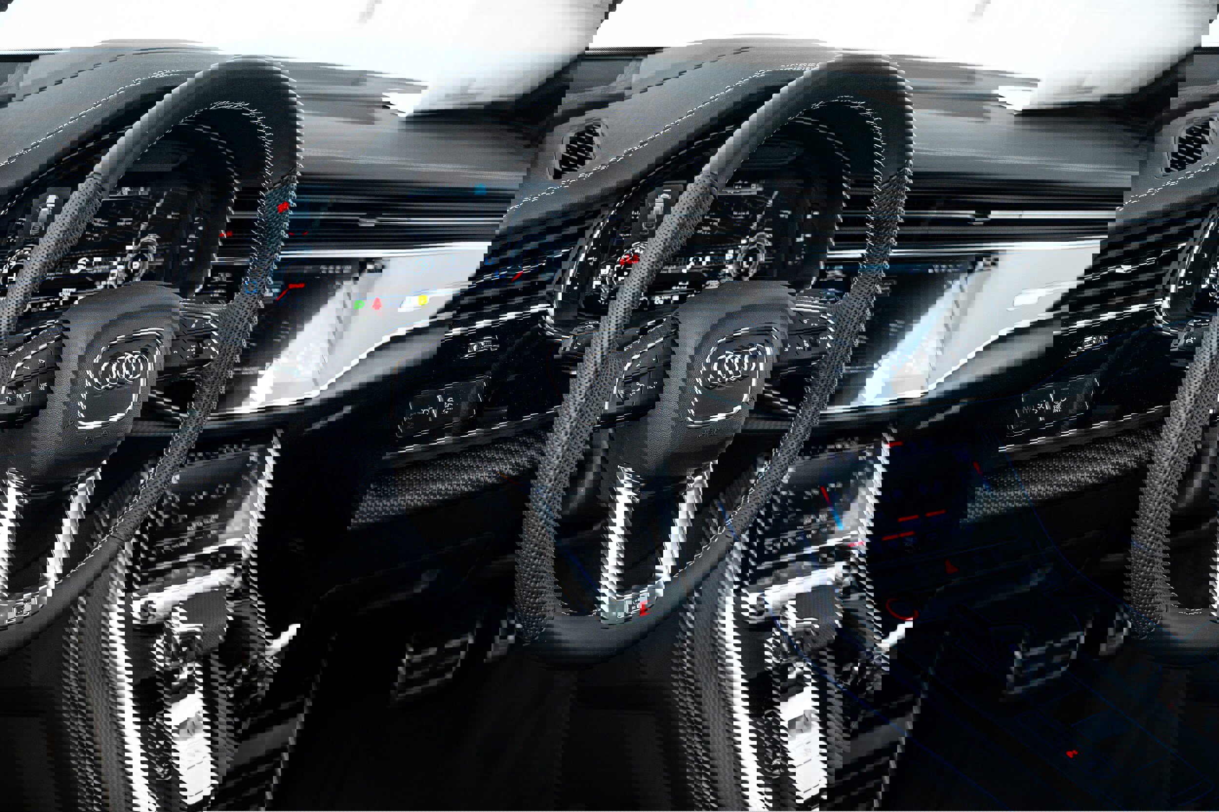 New 2026 Audi SQ7 Prestige image 10