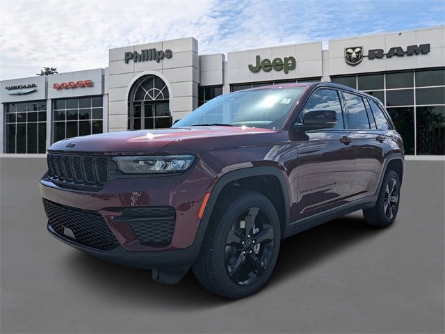 New 2025 Jeep Grand Cherokee Altitude image 8