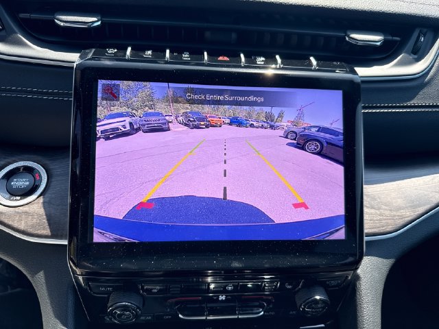 New 2025 Jeep Grand Cherokee L Limited w/ Black Appearance Package AWD/4WD image 25