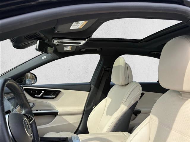 Used 2022 Mercedes-Benz C 300 4MATIC Sedan image 9
