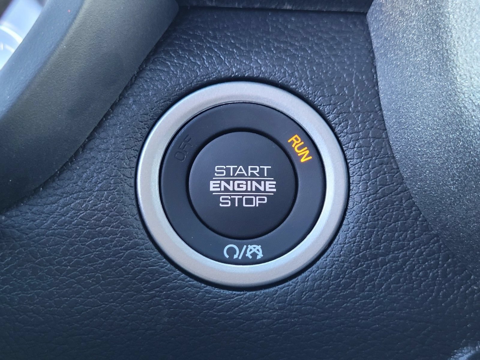 New 2025 RAM 5500 Tradesman AWD/4WD image 19