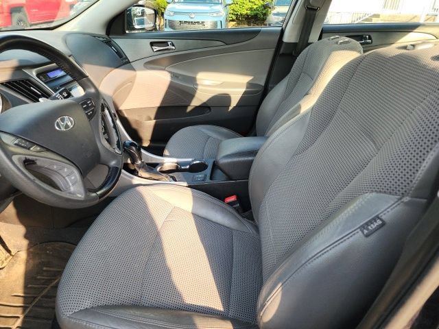 Used 2013 Hyundai Sonata SE FWD image 35
