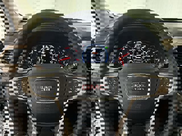 Certified 2023 GMC Acadia Denali w/ Denali Ultimate Package image 11