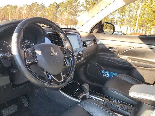 Used 2020 Mitsubishi Outlander SEL image 13