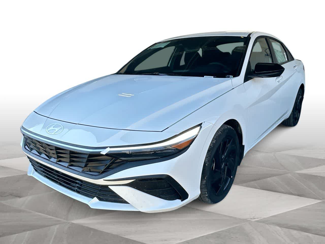 New 2026 Hyundai Elantra Sport FWD image 4