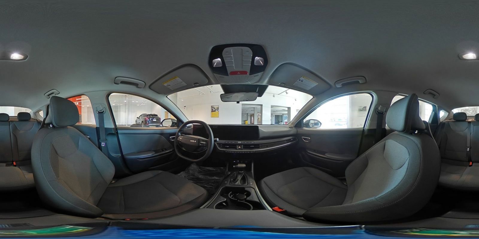 Used 2025 Kia K4 LXS image 41