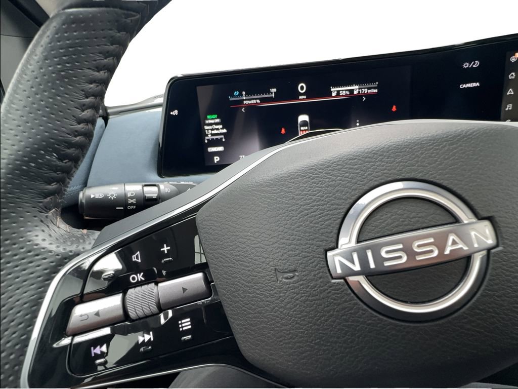 Used 2023 Nissan Ariya AWD/4WD image 40