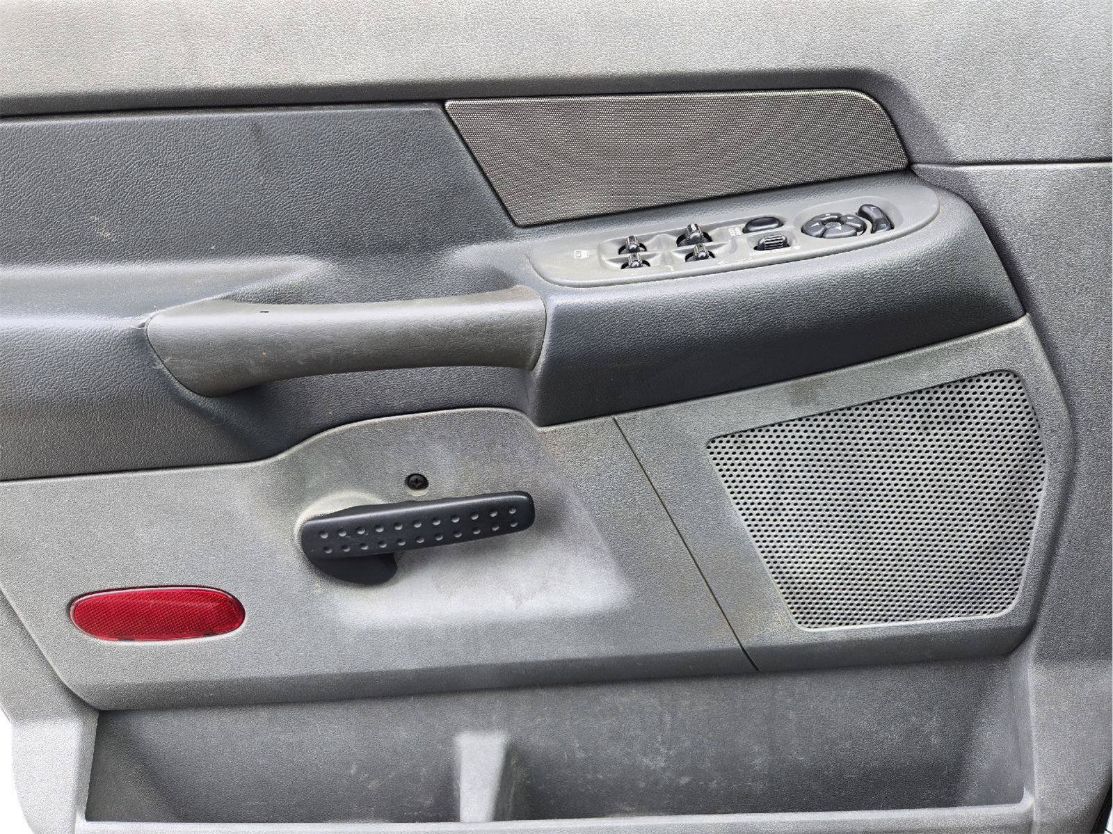 Used 2008 Dodge Ram 1500 Truck ST AWD/4WD image 21