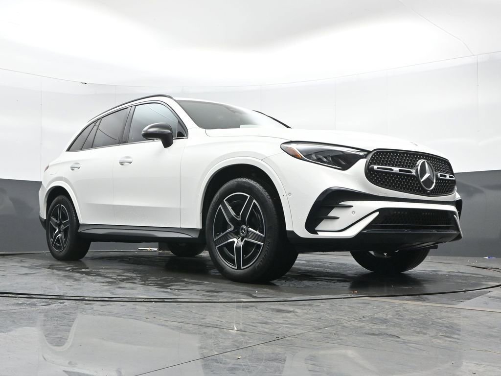 Used 2023 Mercedes-Benz GLC 300 image 40