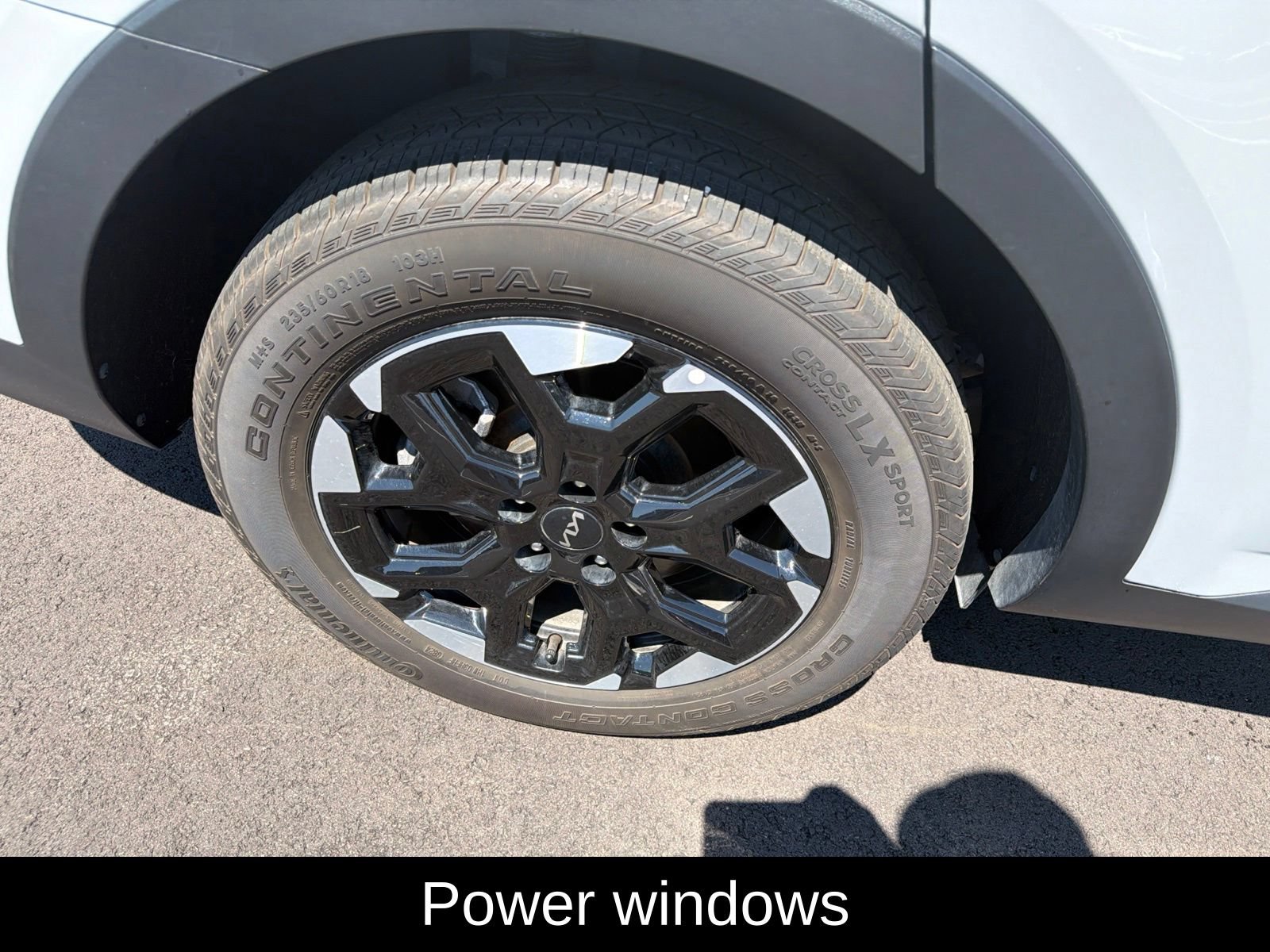 New 2025 Kia Sorento S w/ Panoramic Sunroof Package FWD image 28