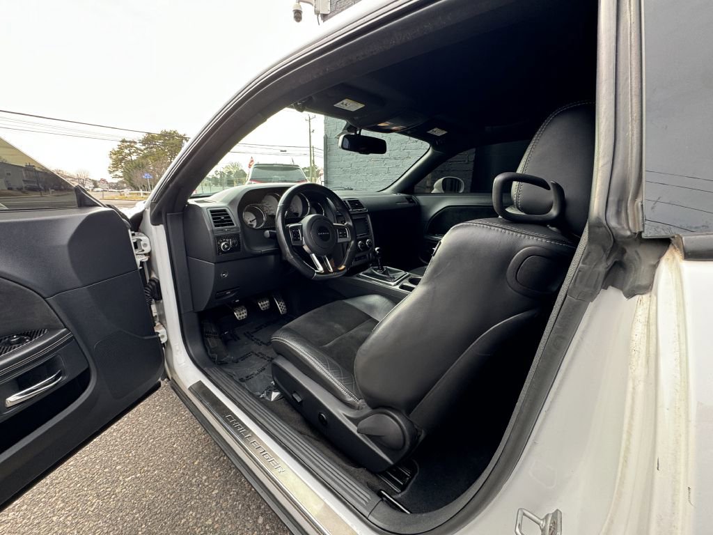 Used 2012 Dodge Challenger SRT8 image 11