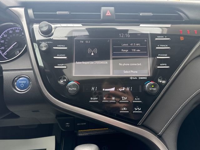 Used 2019 Toyota Camry SE w/ Sunroof Package image 17