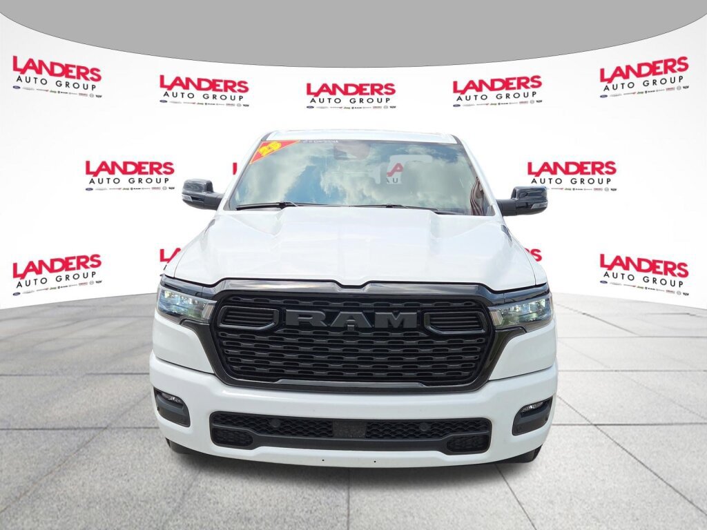 Used 2025 RAM 1500 Big Horn AWD/4WD image 8