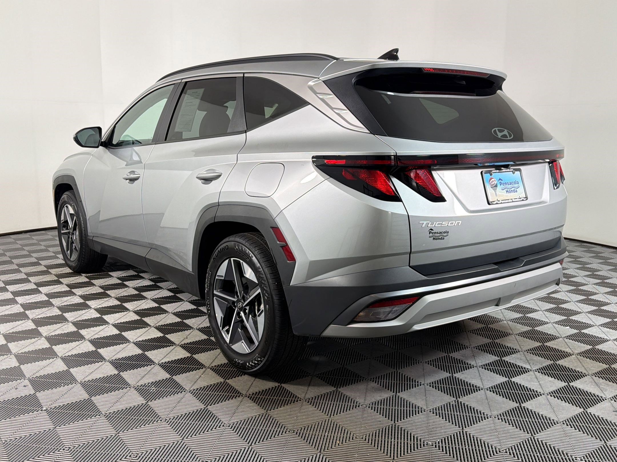 Used 2025 Hyundai Tucson SEL image 3