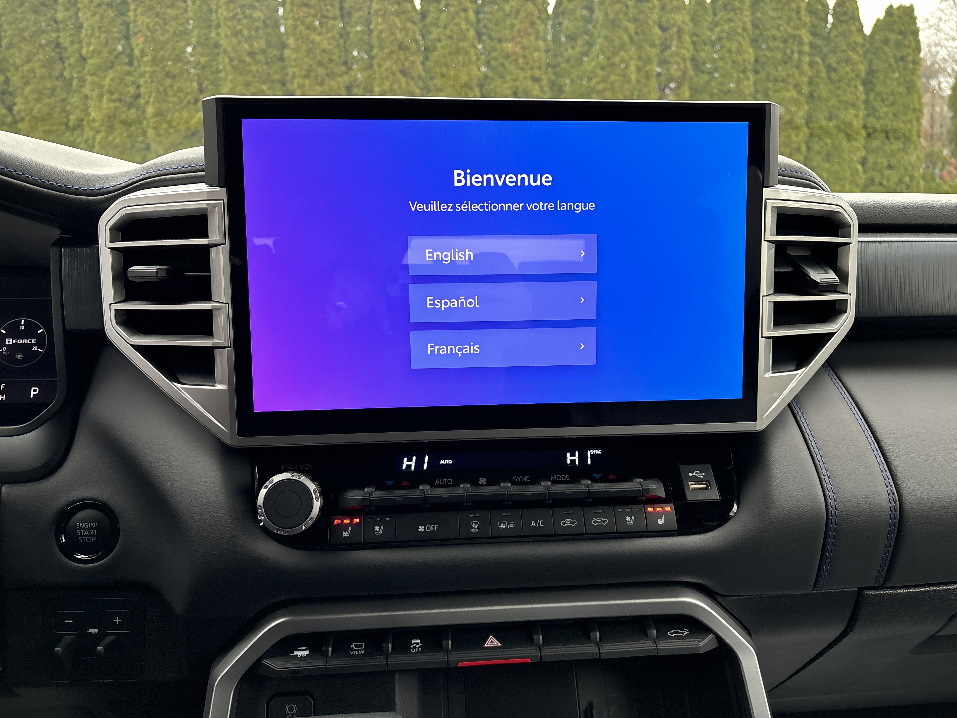 Used 2025 Toyota Tundra Platinum image 24