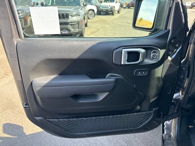 New 2026 Jeep Gladiator Sport AWD/4WD image 10