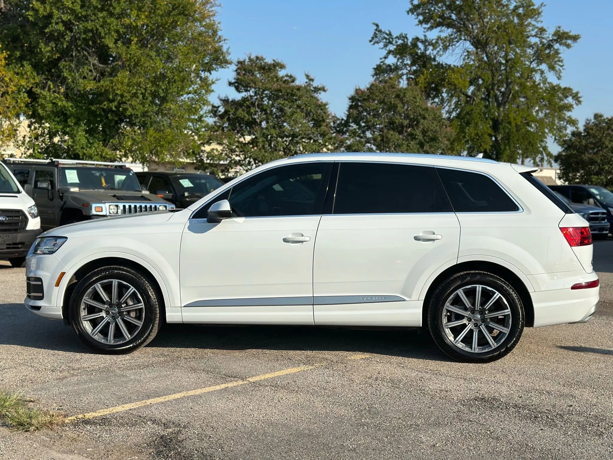 Used 2018 Audi Q7 3.0T Prestige w/ Prestige Package image 3