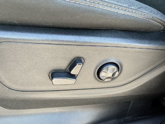 Used 2020 RAM 1500 Big Horn AWD/4WD image 14