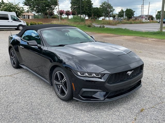 Certified 2025 Ford Mustang Premium RWD image 3