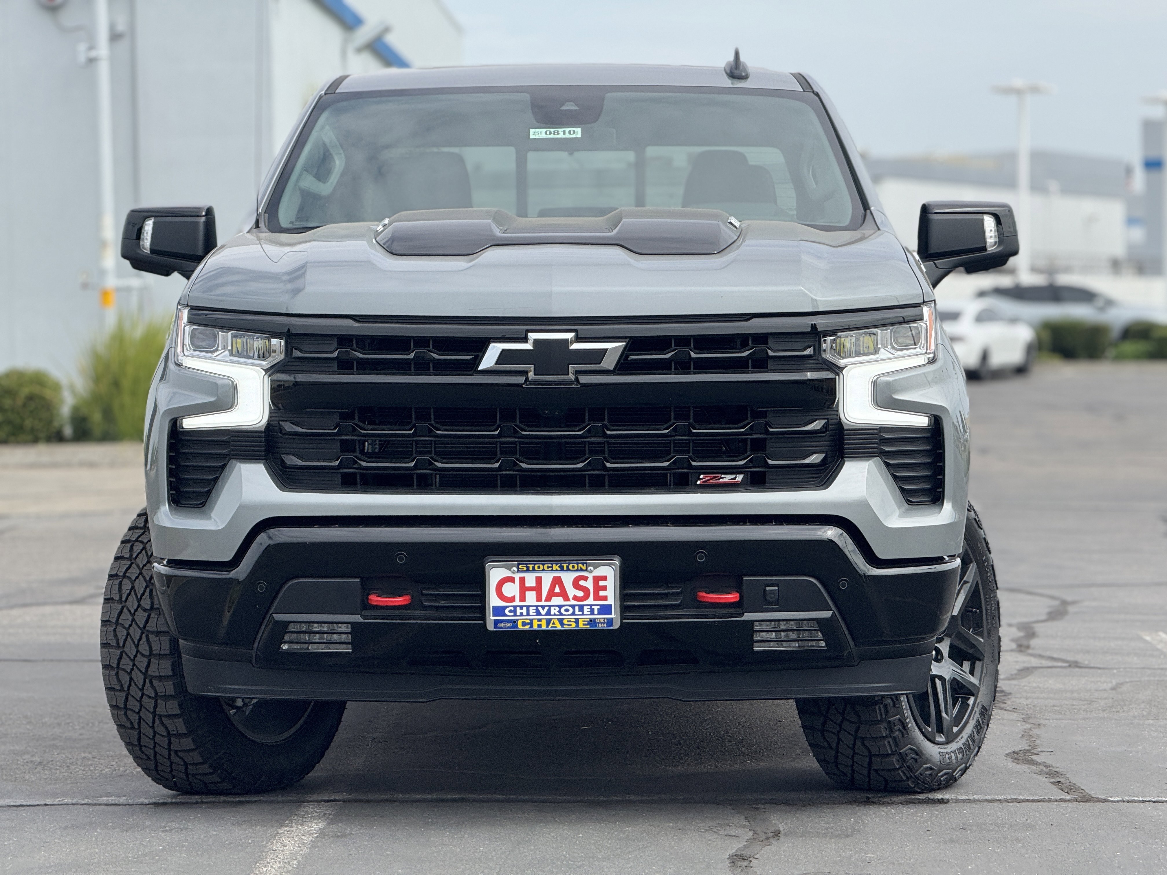 New 2025 Chevrolet Silverado 1500 LT Trail Boss w/ Convenience Package II image 2