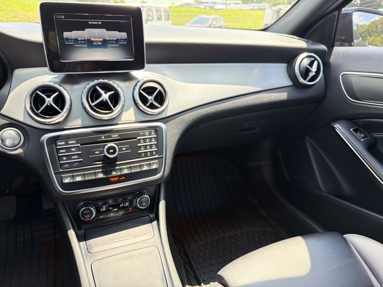 Certified 2016 Mercedes-Benz GLA 250 4MATIC image 13