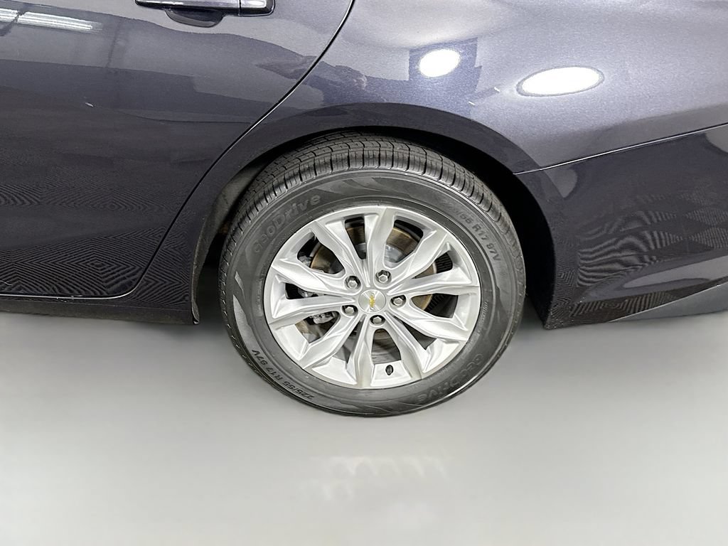 Used 2023 Chevrolet Malibu LT FWD image 31