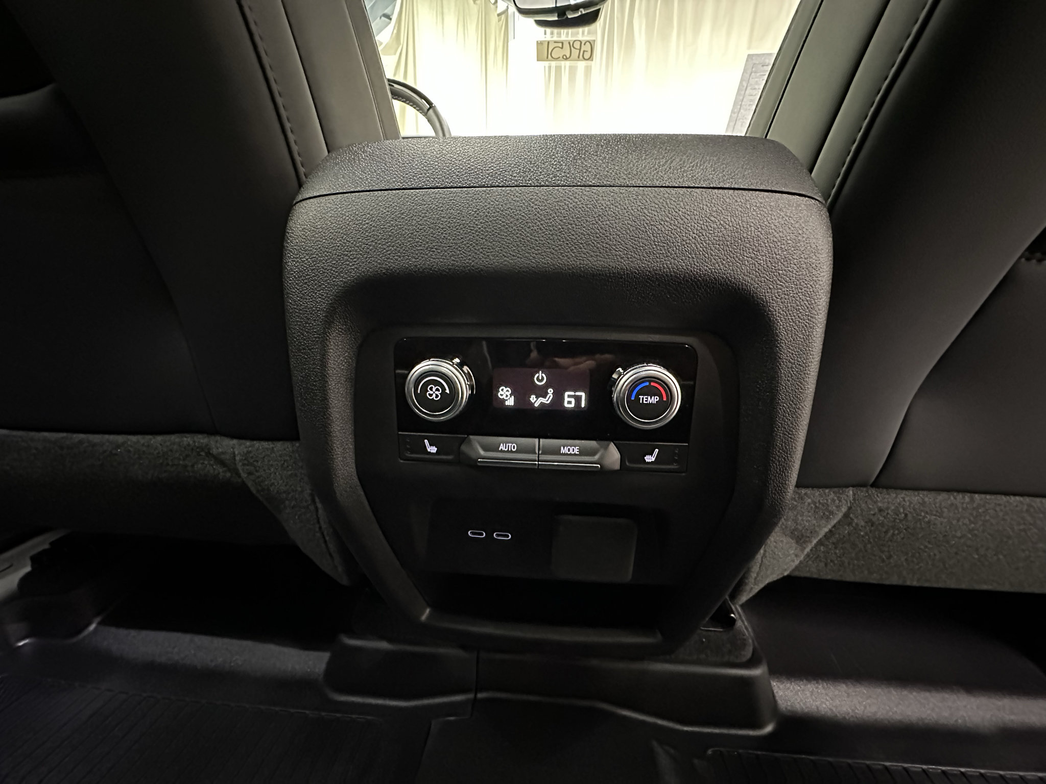 Certified 2026 GMC Acadia Denali w/ Super Cruise Package AWD/4WD image 18
