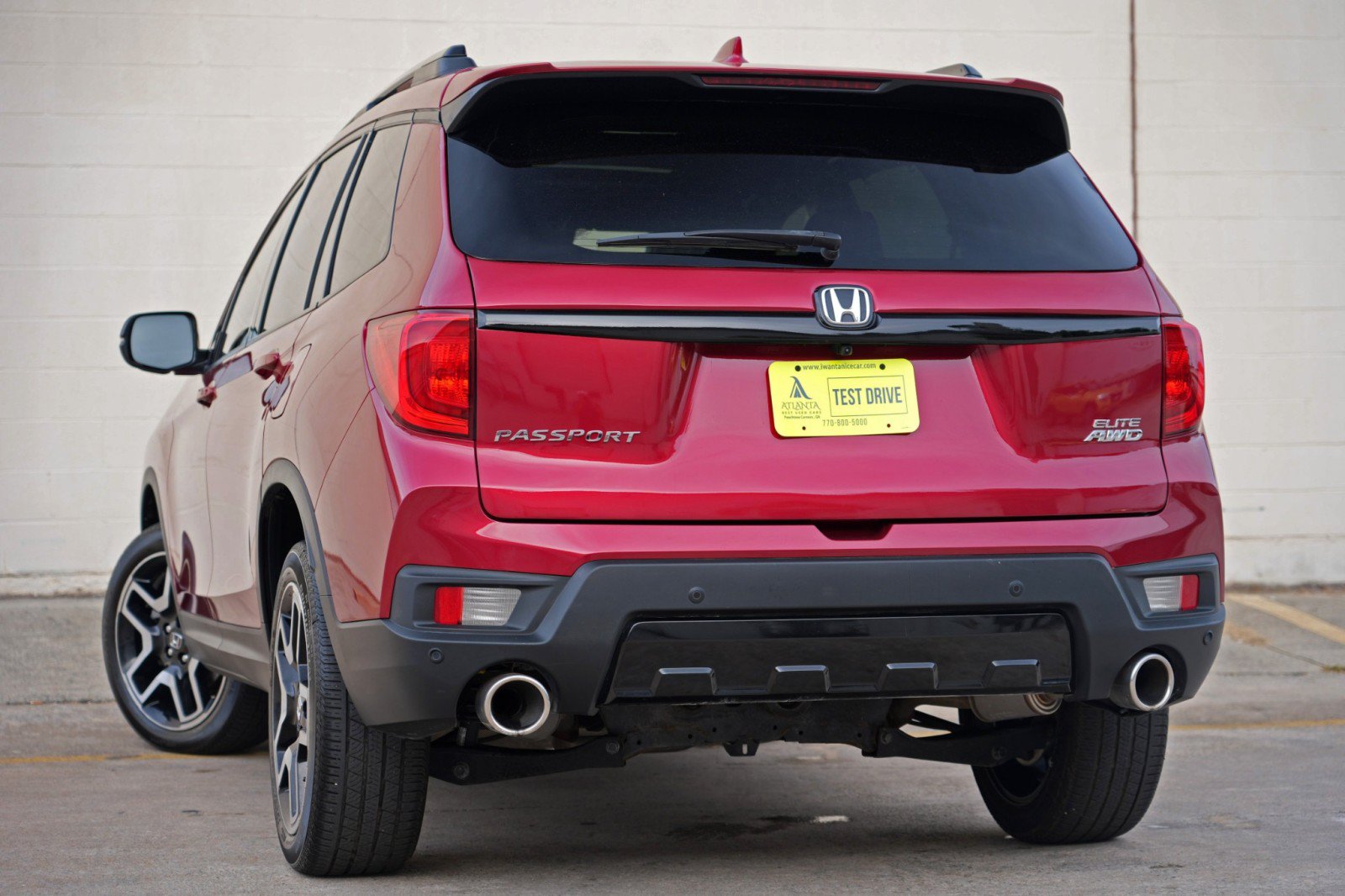 Used 2023 Honda Passport Elite image 5