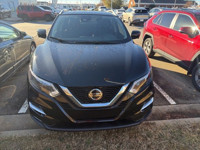 Used 2022 Nissan Rogue Sport SL w/ Premium Package image 5