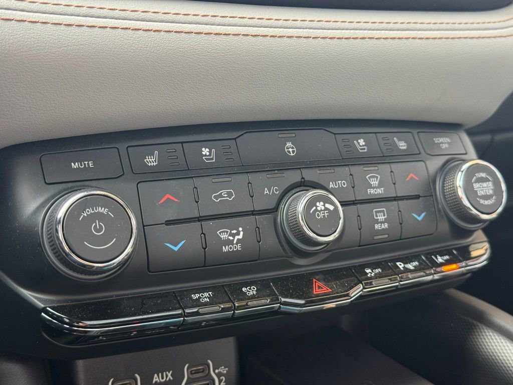 Used 2022 Dodge Durango R/T image 23
