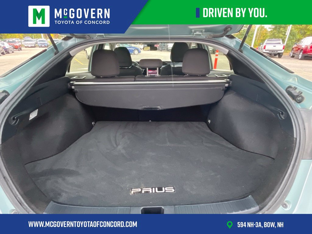 Used 2021 Toyota Prius LE w/ Carpet Mat Package (TMS) AWD/4WD image 19