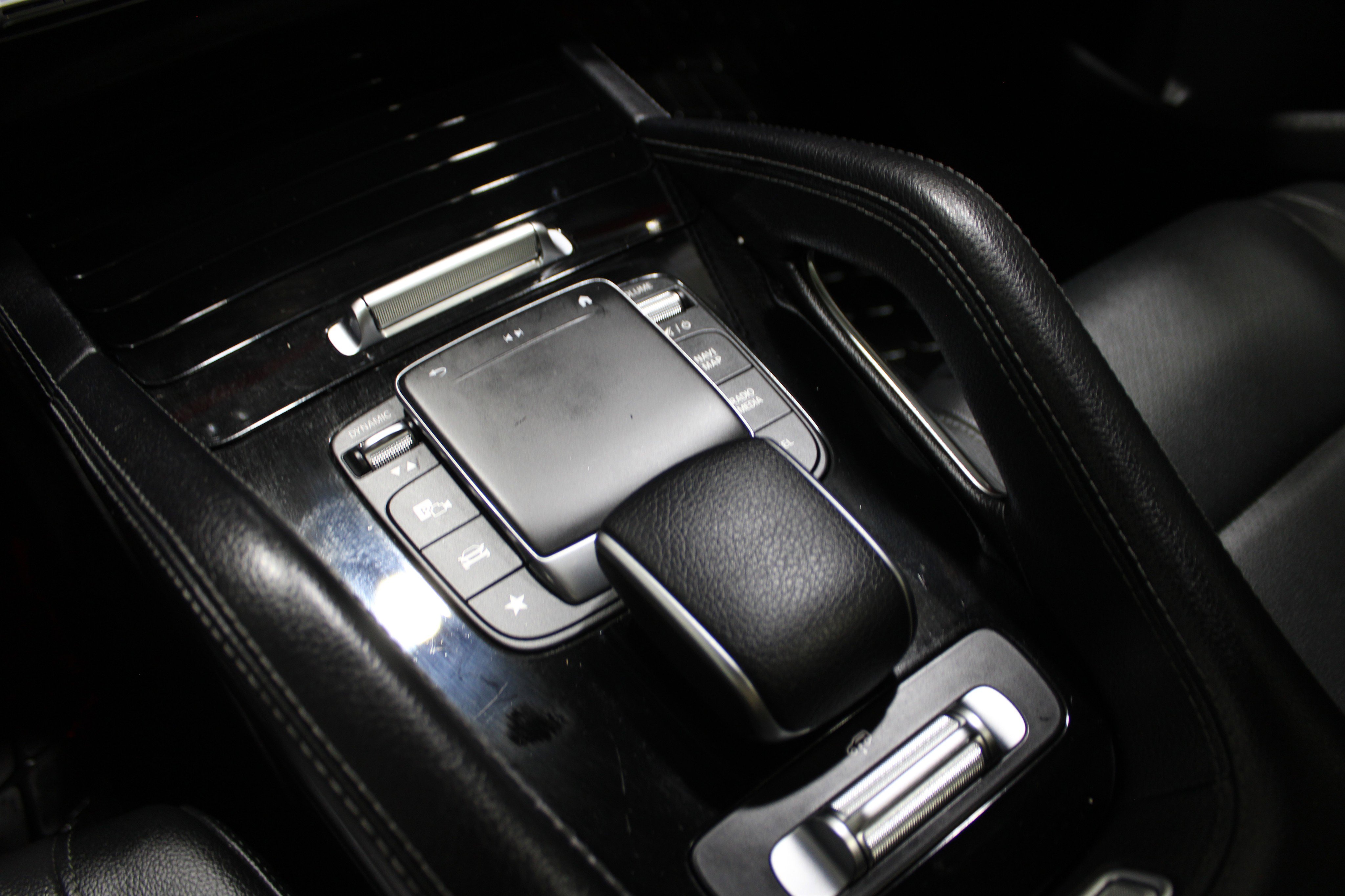 Used 2022 Mercedes-Benz GLS 450 4MATIC image 20