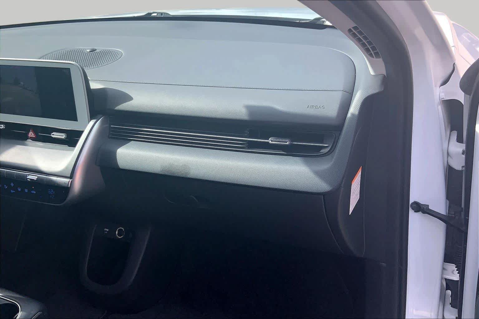 Used 2024 Hyundai Ioniq 5 SEL RWD image 18